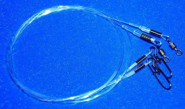 Флюорокарбоновая леска с крючками