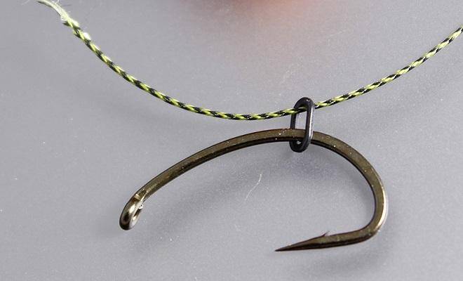 Как насаживать бойлы на крючок видео