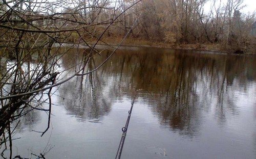 Легкое карбоновое удилище.