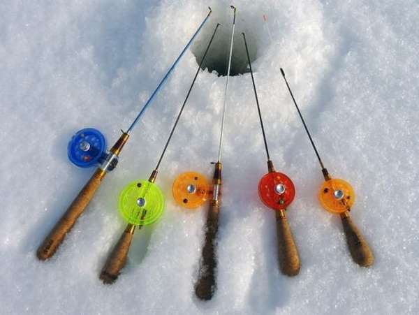 Варианты зимних окуневых блеснильников