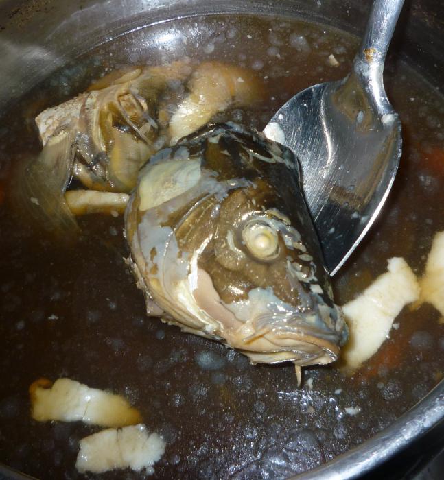 заливное из головы толстолобика в мультиварке